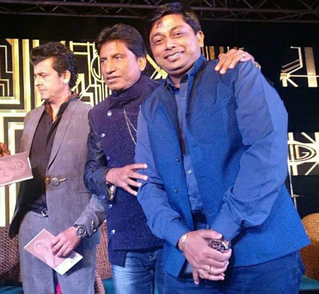 मुकेश गौतम जी का प्रदर्शन 12